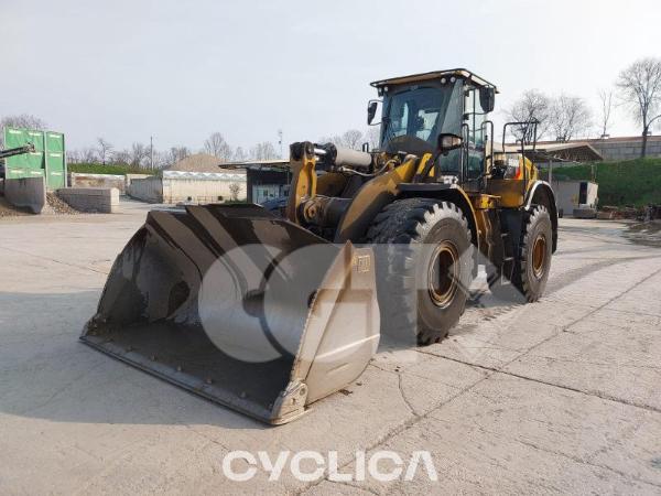 Натоварувачи на тркала  966M XE DZL00591